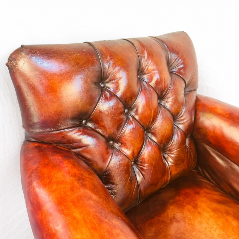 A Pair of 1920s English Cognac Leather Club Chairs