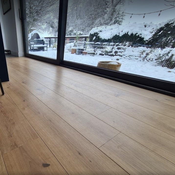 Pre Finished Contoured Cider Mill Classic Natural Oak