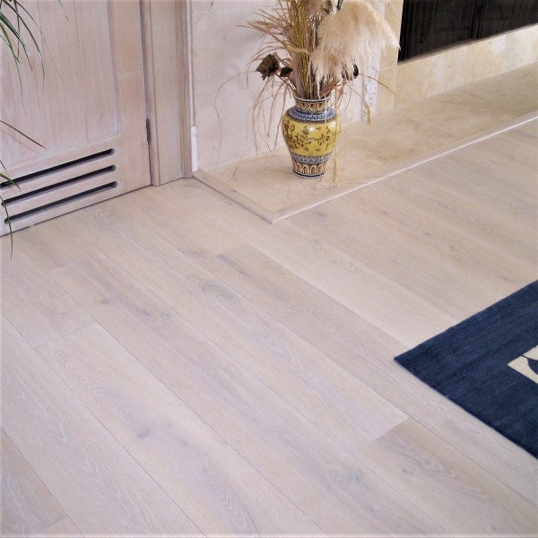 Pre Finished Contoured Cider Mill Classic Arctic Oak