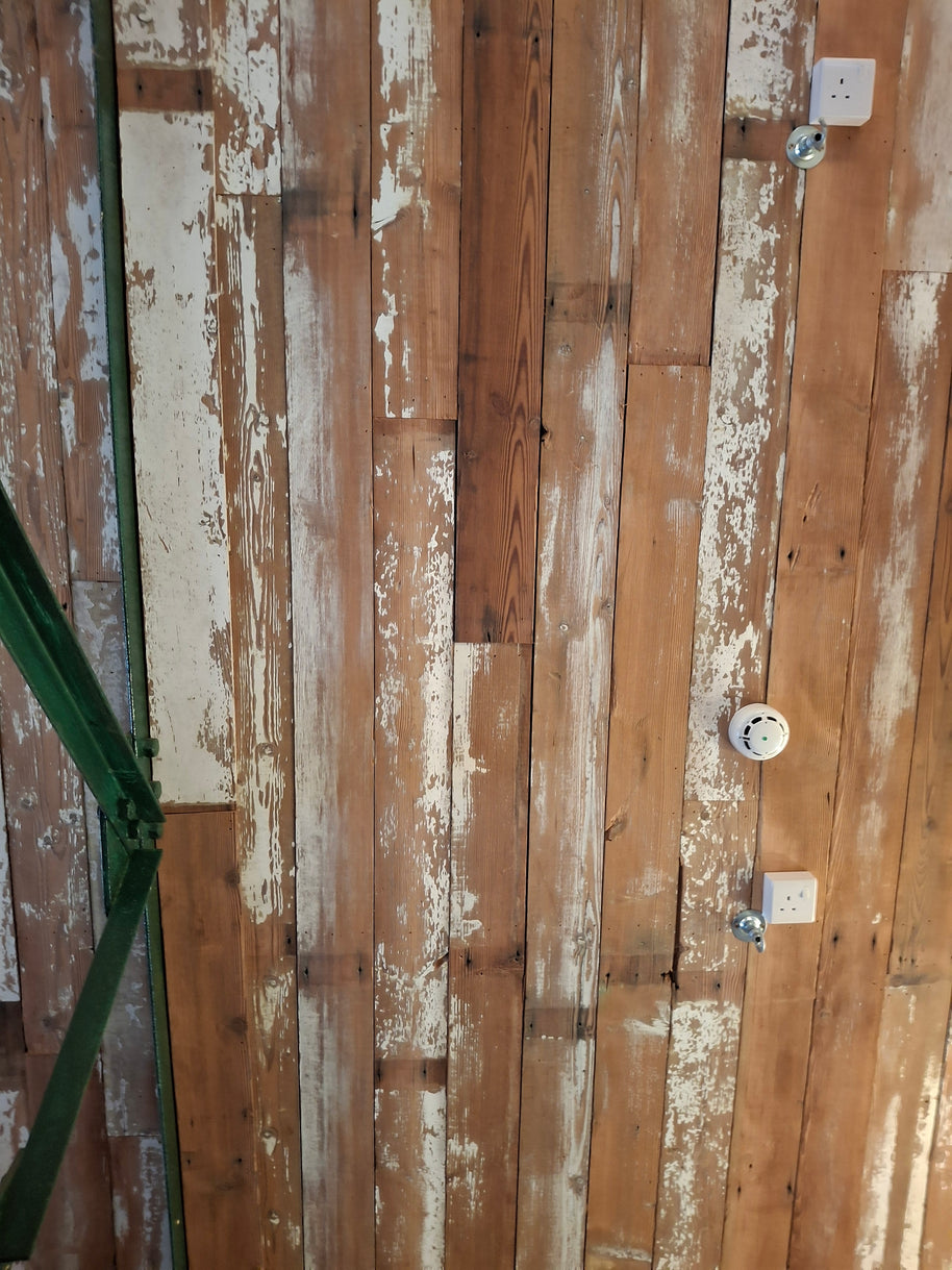 Reclaimed Swindon Brushed & Limed Pine Cladding