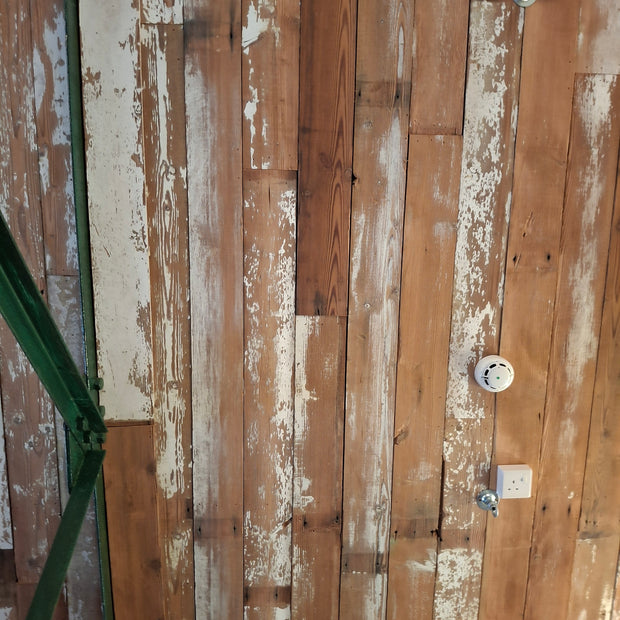 Reclaimed Swindon Brushed & Limed Pine Cladding