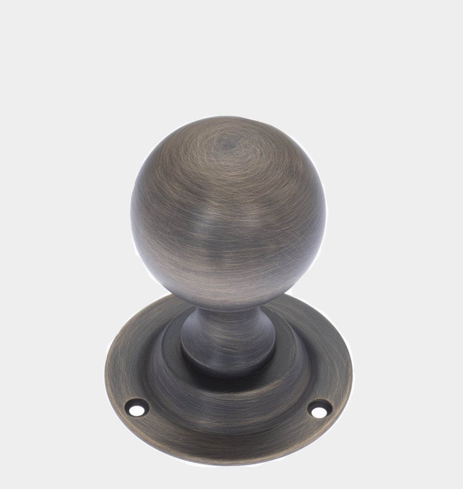 Antique Brass Classic Round