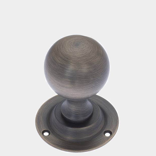 Antique Brass Classic Round
