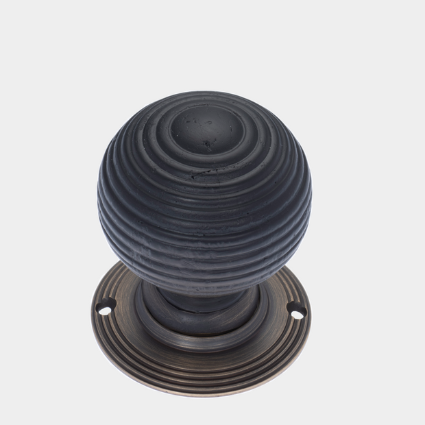 Ebonised Beehive Mk 1 w/ Antique Brass backplate