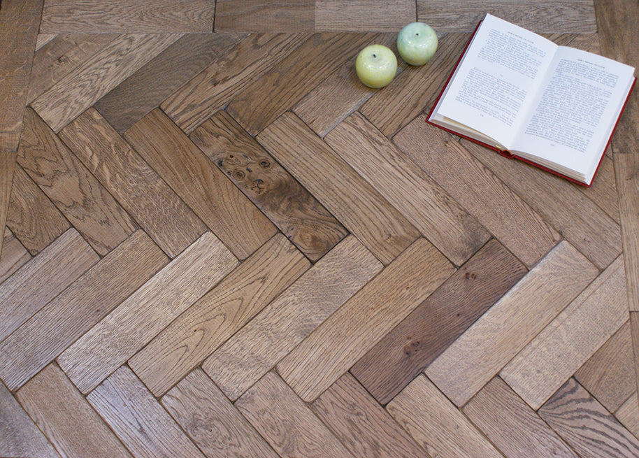 Wilsons pre-finished worn Lyon Oak Parquet – 24M2 Job Lot