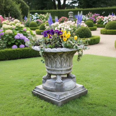 Harewood Jardinere
