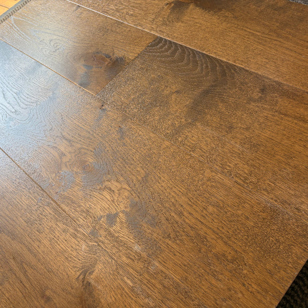 180 x 20mm Solid Euro Oak Plank Pre-Finished – 18.66M2 Job Lot