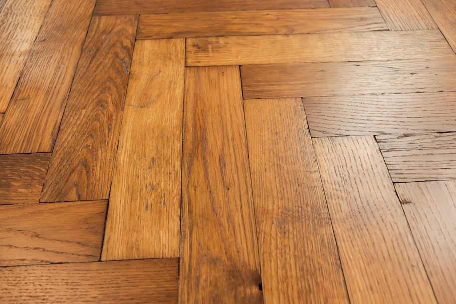 357 x 72 x 28mm Sir Samuel Kelly Oak Parquet T&G – 24M2 Job Lot