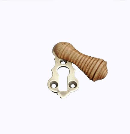 Oak Small Beehive (OSBK)
