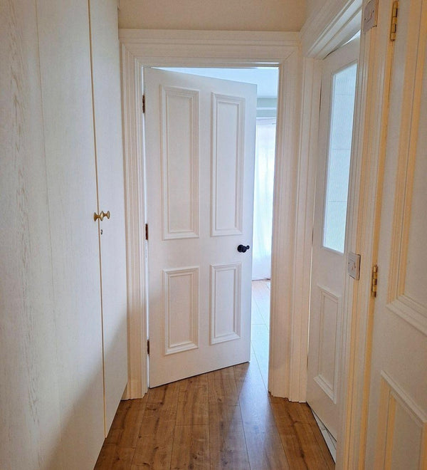 Georgian Style Four Panel Door - Bolection Mould