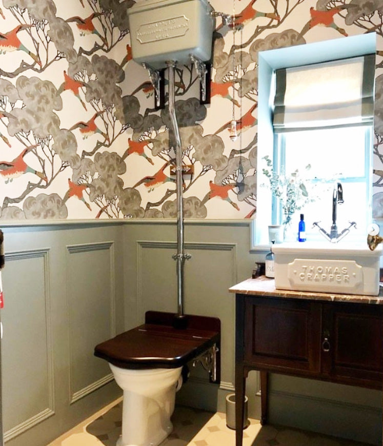 High-level WC Set with 814 Cast Metal Cistern