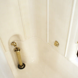 Original Restored Victorian Canopy Bath
