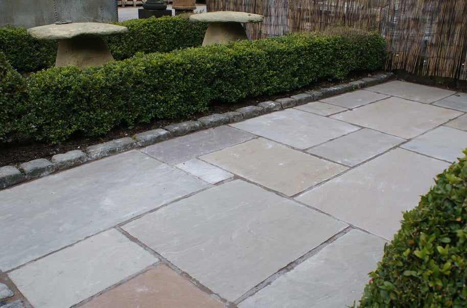 Courtyard Natural Sandstone Paving - Wilsons Yard