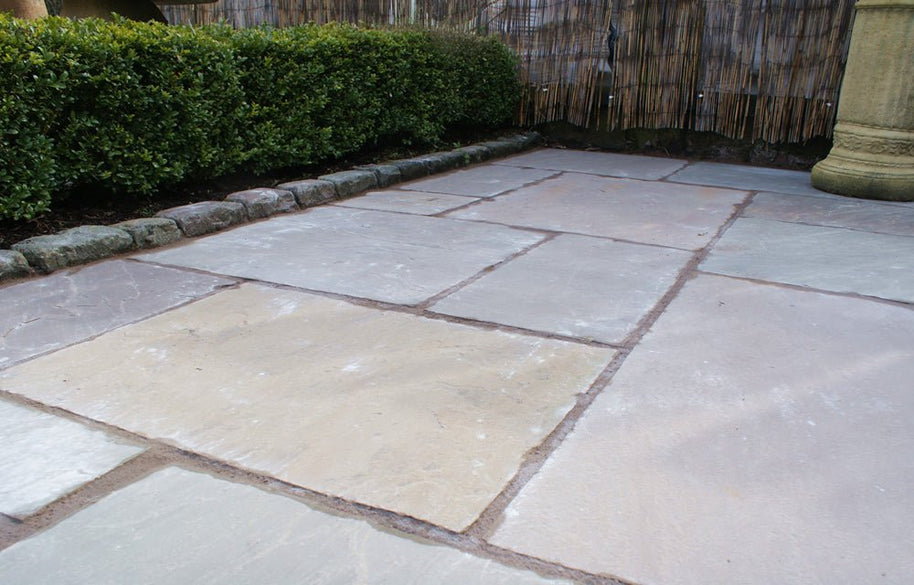 Courtyard Natural Sandstone Paving - Wilsons Yard
