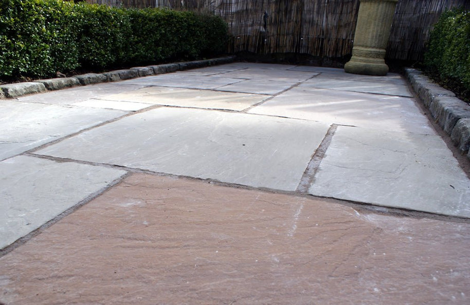Courtyard Natural Sandstone Paving - Wilsons Yard
