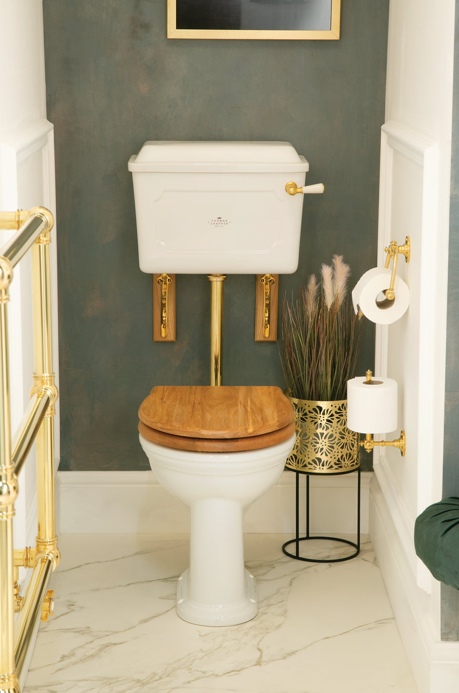 Low-level Ceramic Cistern WC Set