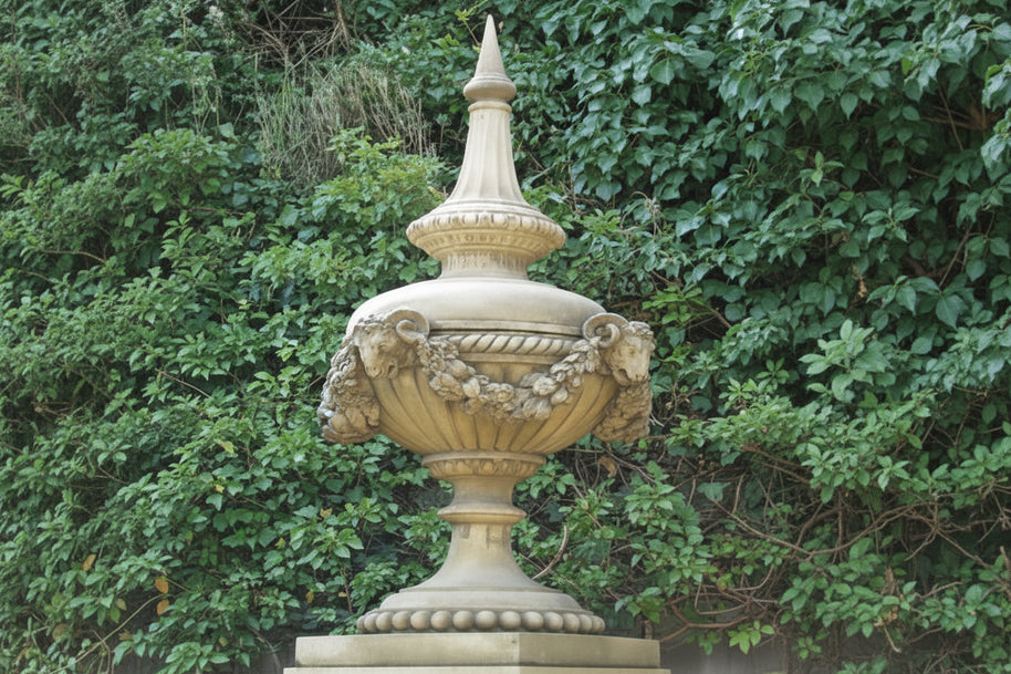 Ramshead Finial