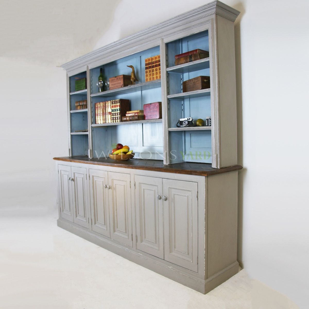 Large hot sale kitchen dresser
