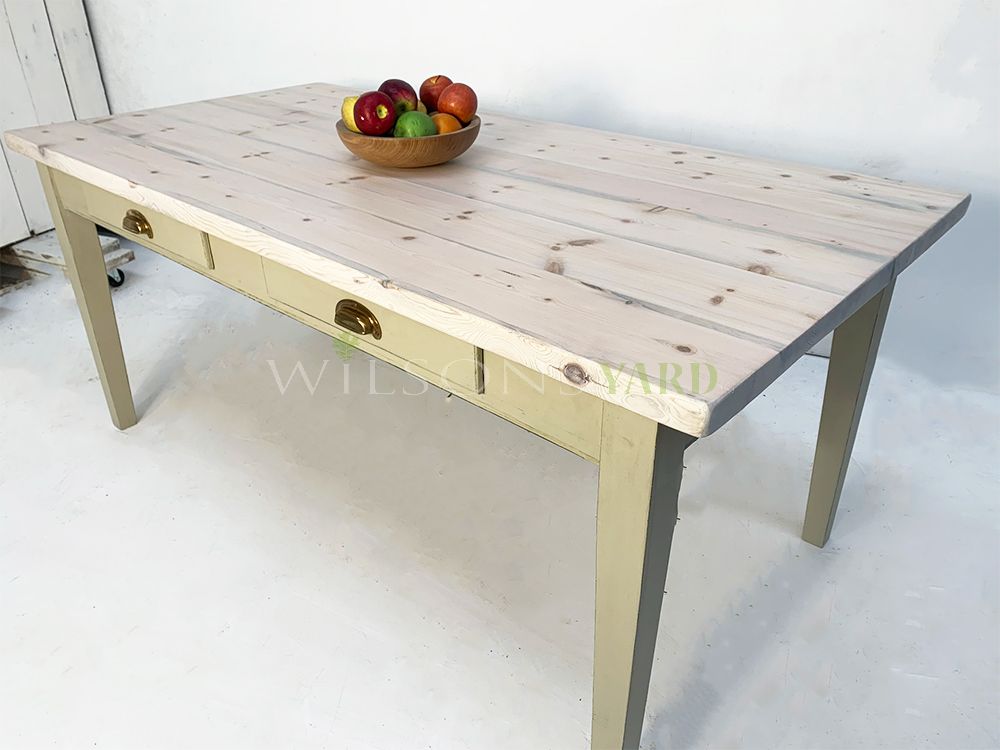 Tapered leg kitchen table