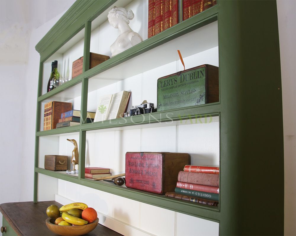 Large dresser / bookcase with rounded corners