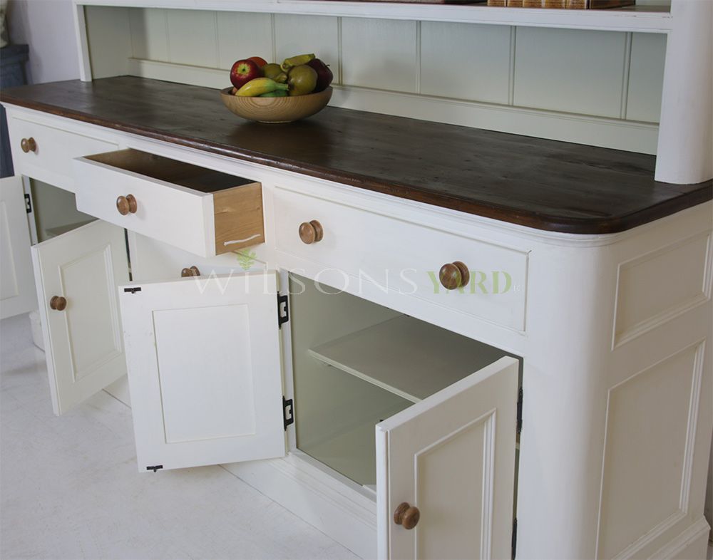 Large dresser / bookcase with rounded corners