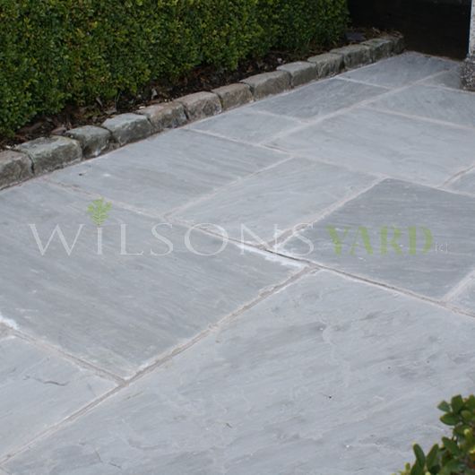 natural stone paving 