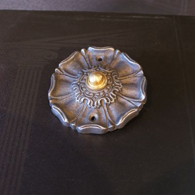 Period style decorative door bell 