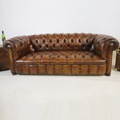 Vintage buttoned back 3 seater settee 