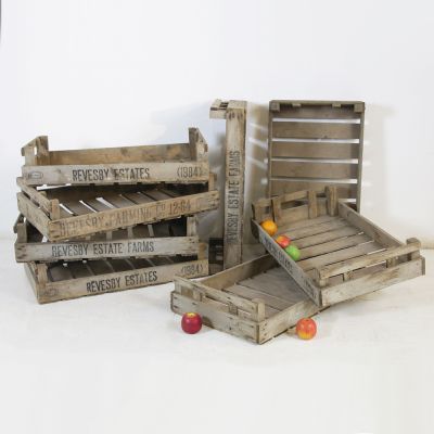 Fruit trolleys or gallery trays