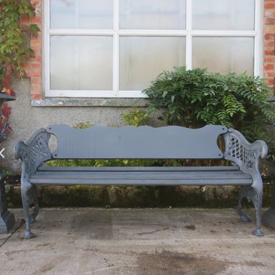 Beautiful decorative cast iron bench 