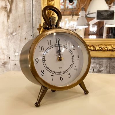 Vintage style mantel clock