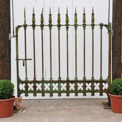 Victorian pedesterian / garden gate 