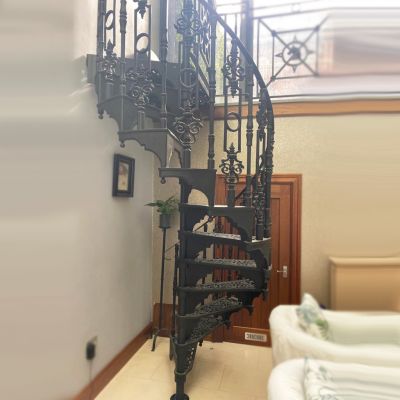 Victorian style cast iron spiral staircase - sold ref inv no: 114201