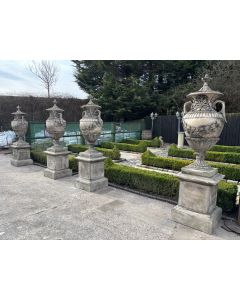 Antique style garden feature 