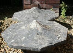 Pair of Pretty early 19th Century Irish Hexagonal Pillar Caps in Limestone