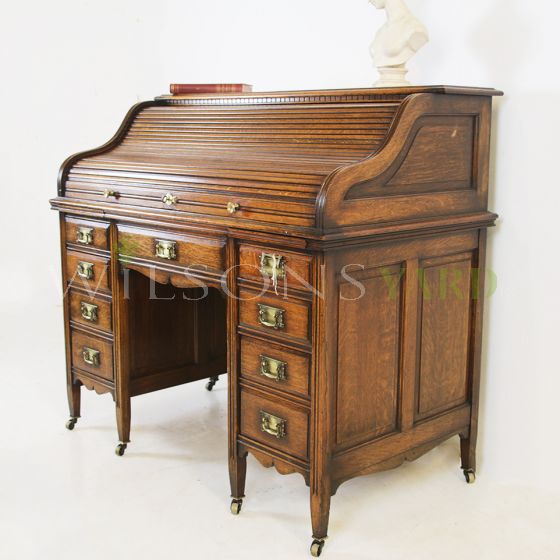 Antique roll top desk 