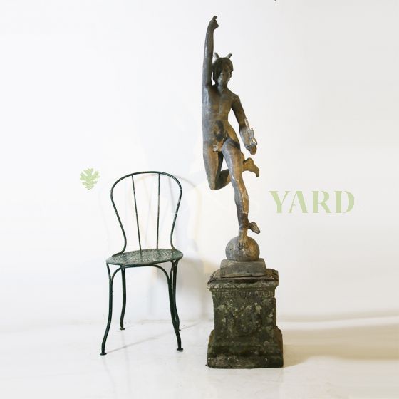 Antique garden features 