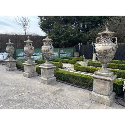 Swedish Vase on plinth (single)