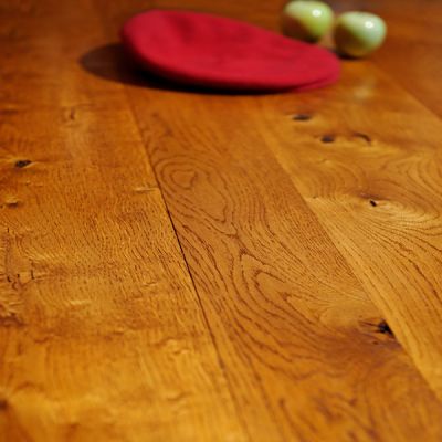 RE-SAWN FRENCH HONEY OAK