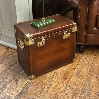 Splendid original Military travel trunks